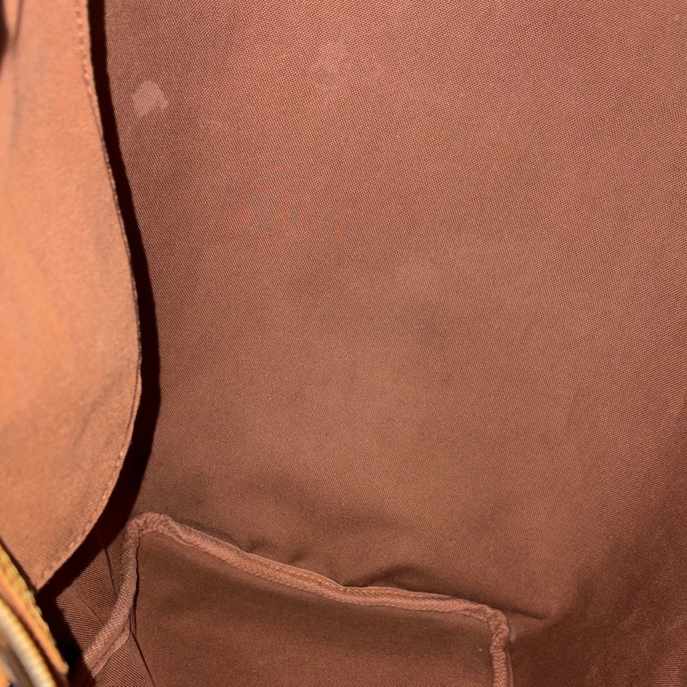 Louis Vuitton Speedy 40 Monogram Boston Bag- Preowned